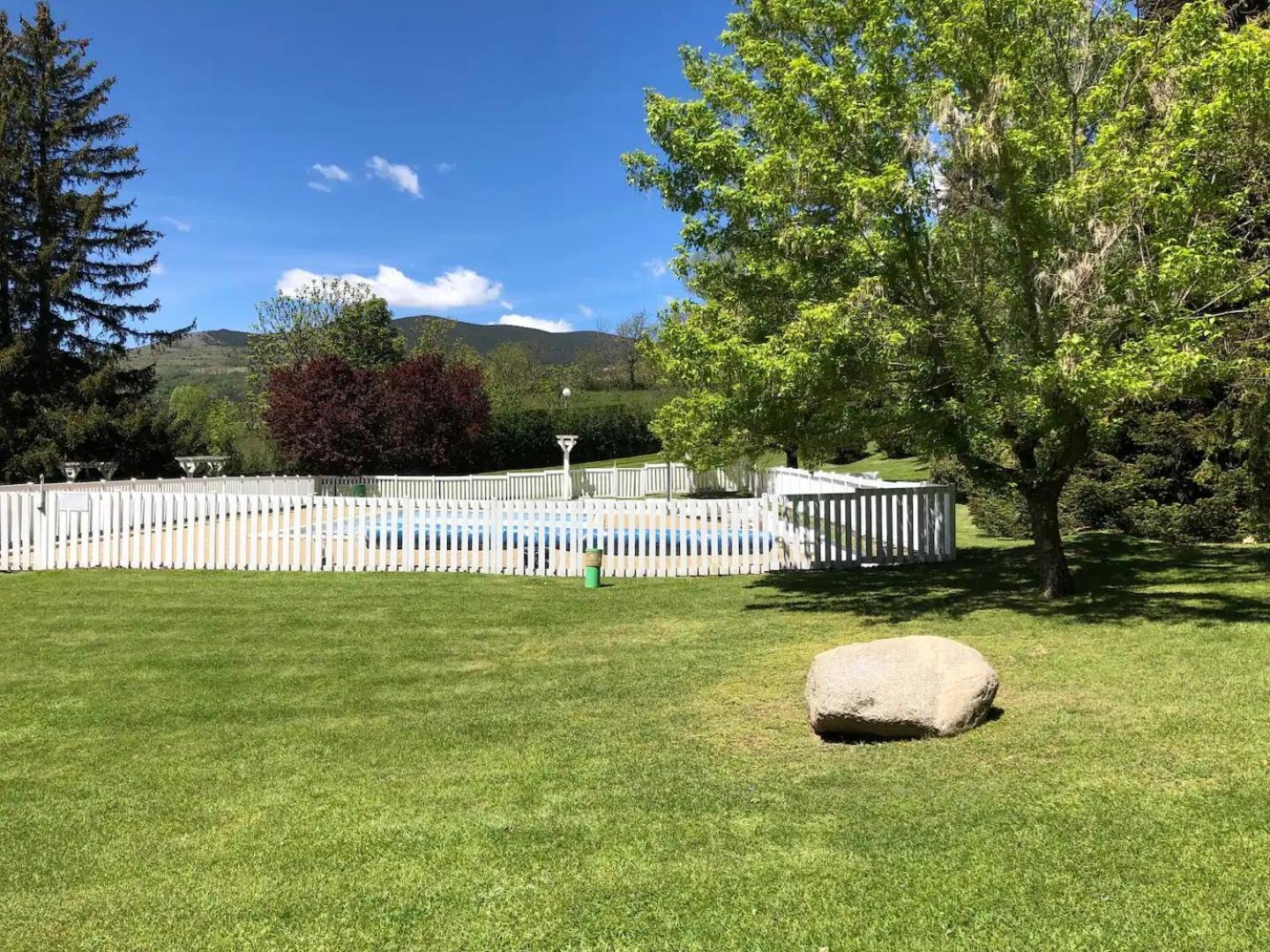 Cerdanya En Familia Montana Park Appartement Enveitg Buitenkant foto